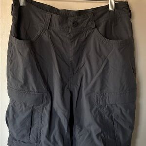 REI Men's Dark Gray Cargo Elastic Stretch Shorts Sz32 *No zip-up pants leg